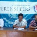 Setara Institute menggelar konferensi pers tentang laporan kondisi kebebasan beragama dan berkeyakinan di Indonesia per semester pertama 2014, di Jakarta, Senin (11/8) (sumber: Suara Pembaruan/Dina Manafe)