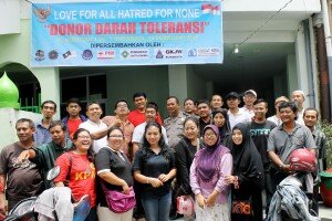 ahmadiyah-jawa-timur-donor-darah-toleransi
